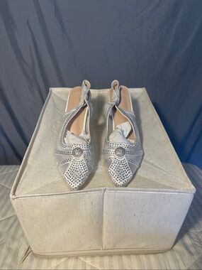 SHEIN White Rhinestone Embellished Slingback Heels